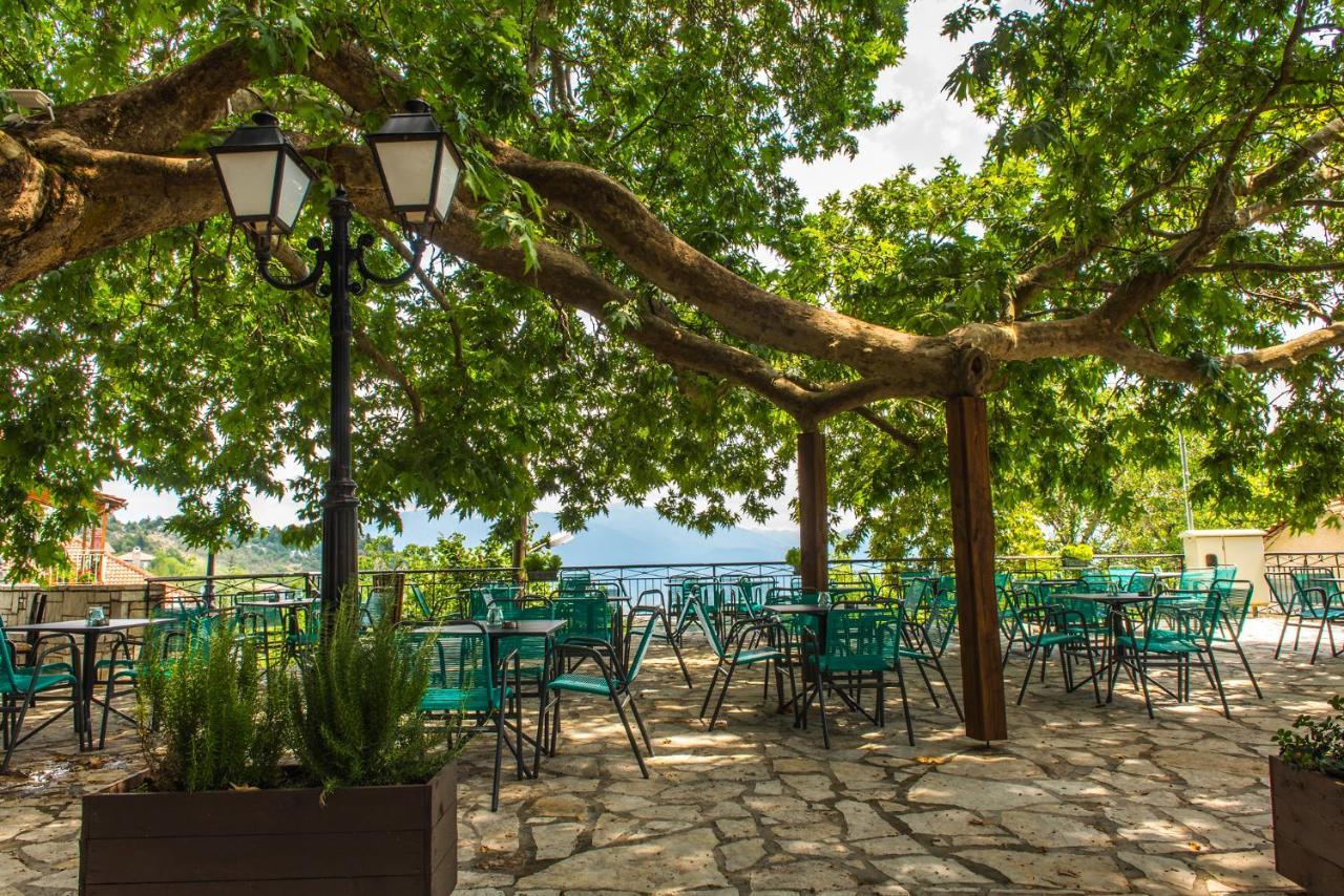 Apartamento «Σκλάβας Χνάρι» Παραδοσιακός Ξενώνας Magouliana Exterior foto